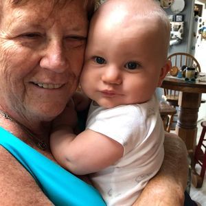 Meet your Posher, Denise